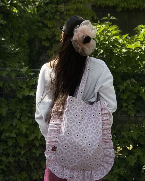 "LILY" Ruffle Tote-bag - Image 1